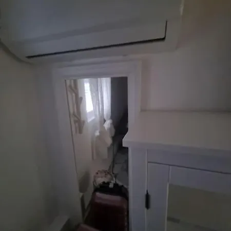 Enjoy The Silence In Old Private Penthouse Appartement Zadar