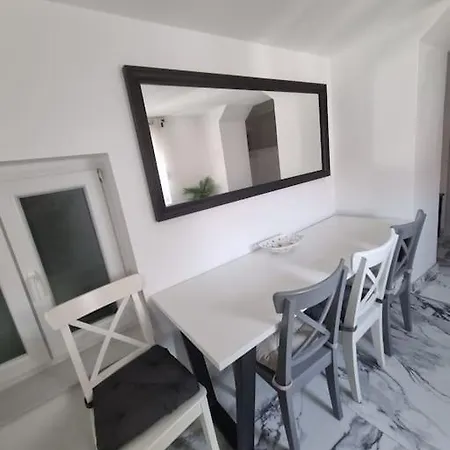 Appartement Enjoy The Silence In Old Private Penthouse