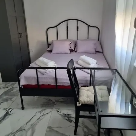 Enjoy The Silence In Old Private Penthouse Appartement *