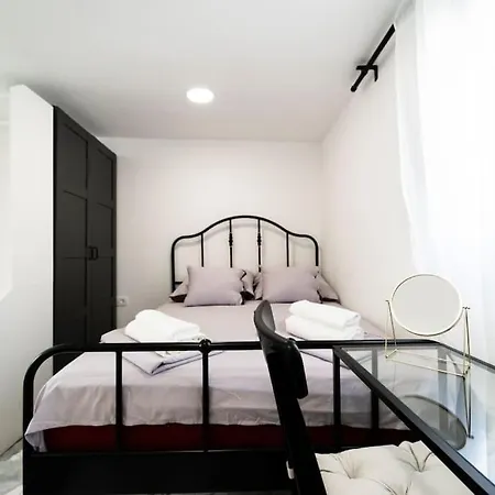 Apartment Enjoy The Silence In Old Private Penthouse *