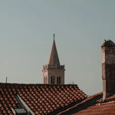 Appartement Enjoy The Silence In Old Private Penthouse *